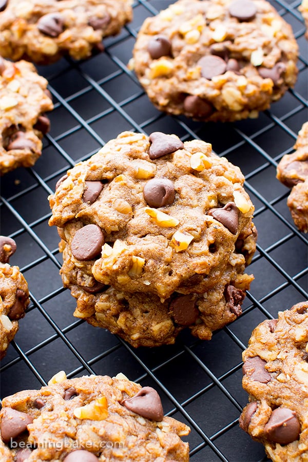 Vegan Almond Butter Chocolate Chip Walnut Oat Cookies ...