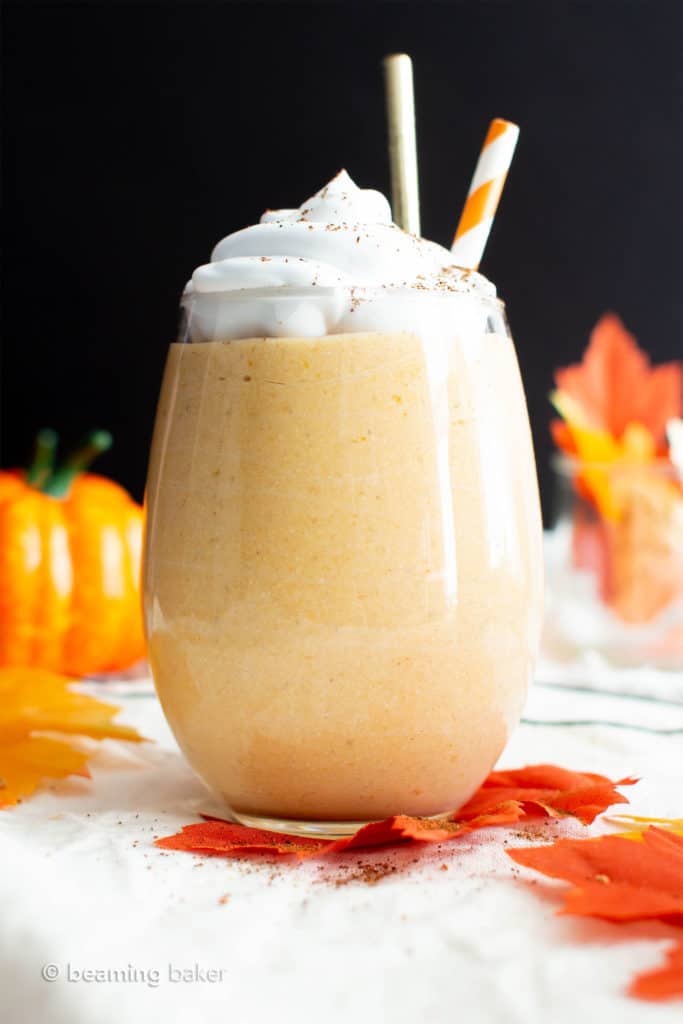 Pumpkin Pie Smoothie (Vegan): just 6 ingredients for the best pumpkin pie smoothie—creamy, perfectly spiced & ready in minutes! My favorite vegan pumpkin pie smoothie. #Pumpkin #PumpkinPie #Smoothie #Vegan | Recipe at BeamingBaker.com