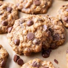 Easy Healthy Oatmeal Chocolate Chip Cookies Recipe-image