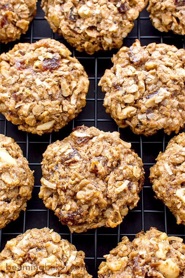 Good Morning Breakfast Cookies: an easy recipe for feel-good, energy-boosting cookies made with whole ingredients. BEAMINGBAKER.COM #vegan #glutenfree