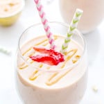 Protein-Packed Strawberry Peanut Butter Smoothie: Just 5 simple ingredients in a quick and easy recipe for a creamy, healthy and protein-rich smoothie chockfull of strawberries and peanut butter. BEAMINGBAKER.COM #healthy #5ingredients