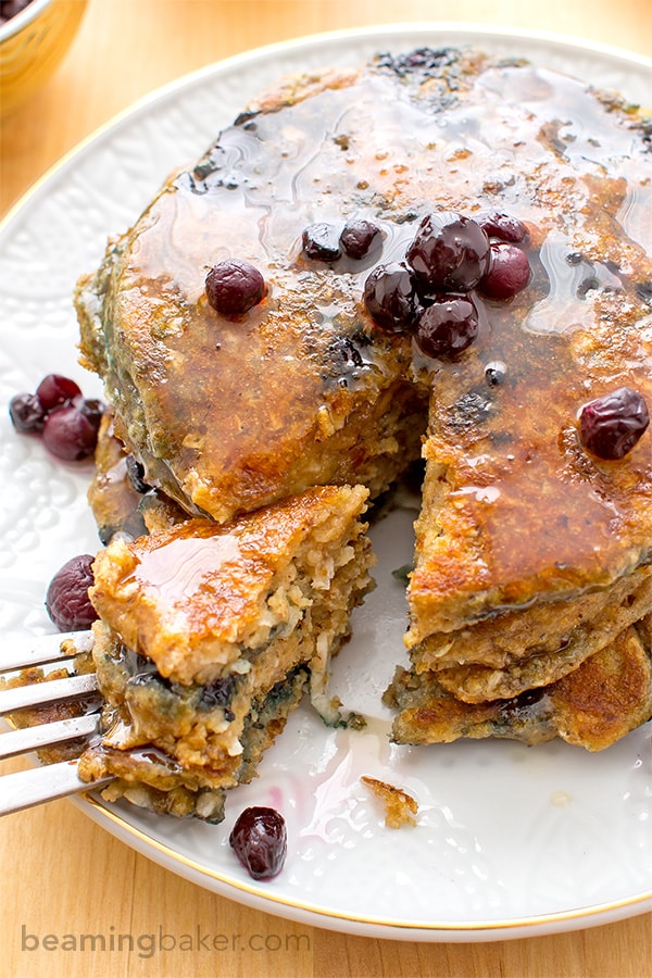 Vegan Blueberry Pancakes: An easy recipe for fluffy, moist blueberry pancakes that are perfect for a cozy breakfast or brunch. BEAMINGBAKER.COM #Vegan #OneBowl