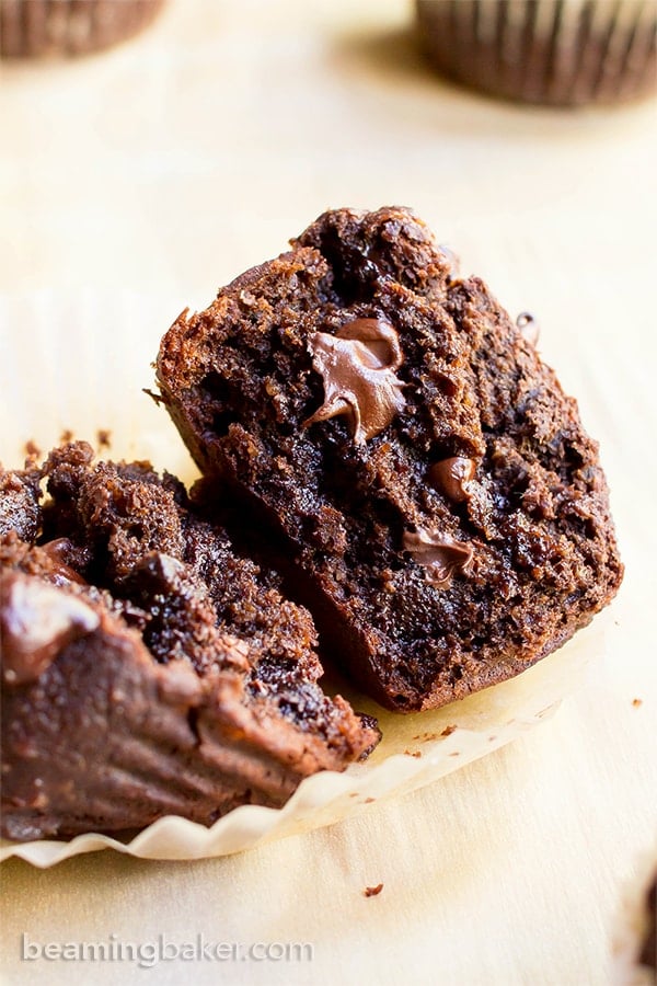 One Bowl Double Chocolate Banana Muffins (V+GF): a one bowl recipe for moist, rich chocolate banana muffins dotted with chocolate chips. #Vegan #OneBowl #GlutenFree #DairyFree | BeamingBaker.com