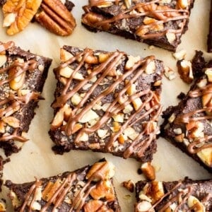 Double Chocolate Pecan Brownies (V, GF, DF): an easy recipe for rich, fudgy brownies packed with pecans and chocolate drizzle. #Vegan #GlutenFree #DairyFree | BeamingBaker.com