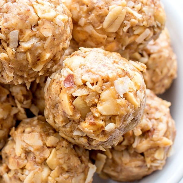 No Bake Peanut Butter Coconut Bites: delicious, easy to make, energy-boosting and super-filling. Made of just 6 simple ingredients, vegan, gluten free and healthy! BeamingBaker.com #Vegan #GlutenFree