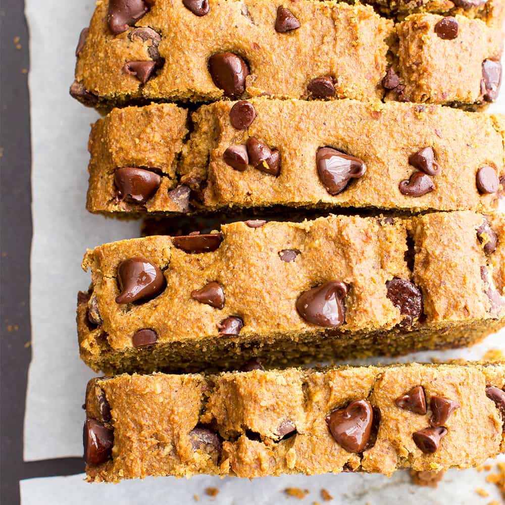 One Bowl Gluten Free Vegan Pumpkin Chocolate Chip Bread (V, GF, DF): an easy, one bowl recipe for perfectly moist pumpkinn bread bursting with chocolate chips. #Vegan #GlutenFree #DairyFree | BeamingBaker.com