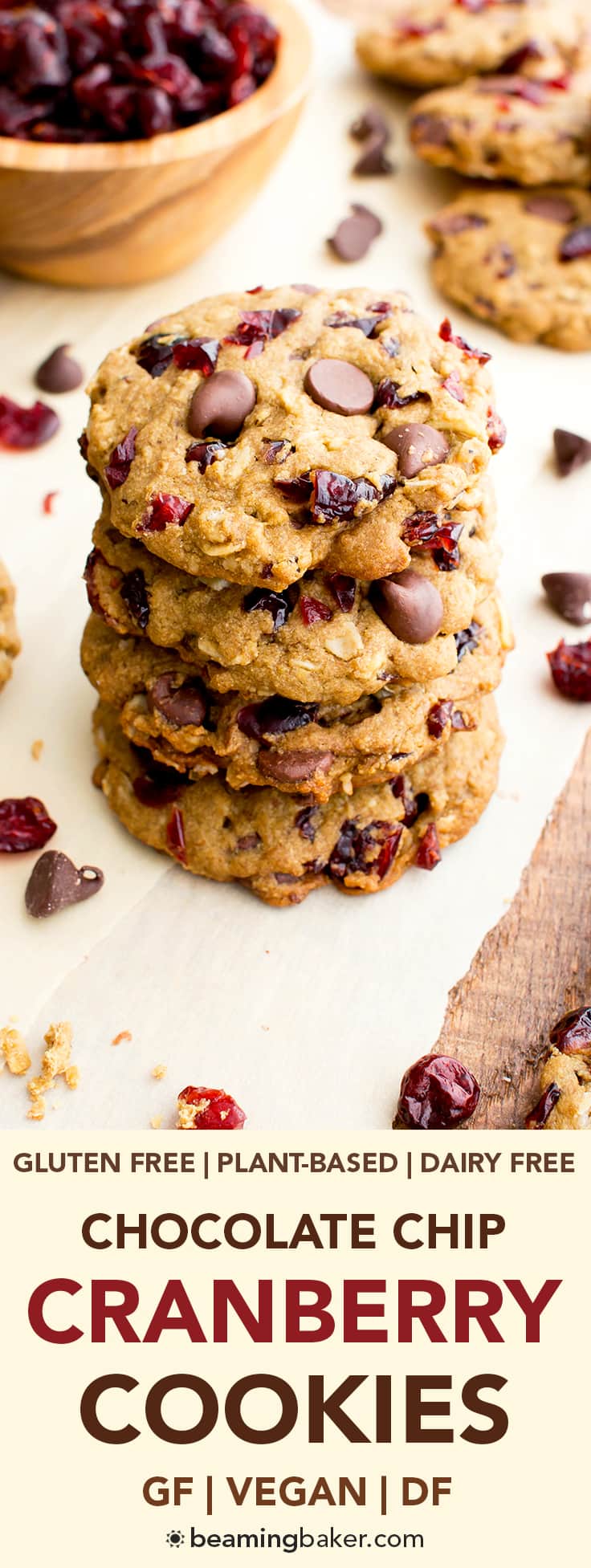 Vegan Cranberry Chocolate Chip Cookies (V, GF, DF): an easy recipe for oat flour cranberry chocolate chip cookies made with whole ingredients. #Vegan #GlutenFree #OatFlour #DairyFree | BeamingBaker.com