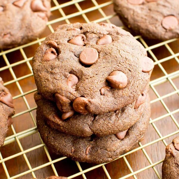 Vegan Double Chocolate Chip Cookies (V, GF, DF): an easy recipe for soft, decadent chocolate cookies packed with chocolate chips. #Vegan #GlutenFree #DairyFree | BeamingBaker.com