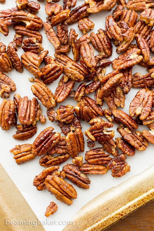 Skillet Roasted Maple Cinnamon Pecans: this 5 minute maple pecans recipe is quick & easy! The ultimate maple roasted pecans with cinnamon & coconut sugar! #Paleo #Snacks #Pecans #Maple | Recipe at BeamingBaker.com