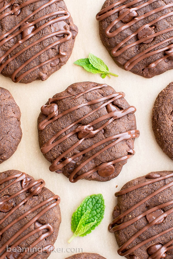 Vegan Triple Chocolate Peppermint Cookies (V, GF, DF): an easy recipe for decadent, soft-baked peppermint cookies bursting with chocolate. #Vegan #GlutenFree #DairyFree #OatFlour | BeamingBaker.com