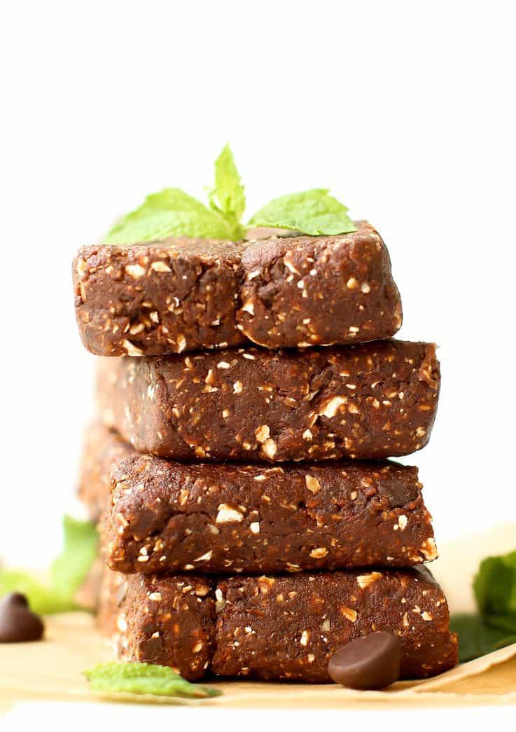 15 Healthy Gluten Free Vegan No Bake Snacks: a tasty collection of 15 easy recipes for gluten free vegan snacks that are good for ya! #Vegan #GlutenFree #Paleo #DairyFree | BeamingBaker.com