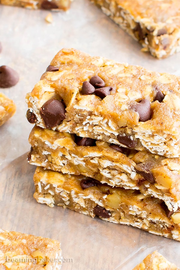 No Bake Almond Butter Chocolate Chip Cookie Dough Granola Bars (V, GF, DF): an easy one bowl recipe for soft and chewy no bake granola bars that taste like cookie dough. #Vegan #GlutenFree #DairyFree | BeamingBaker.com