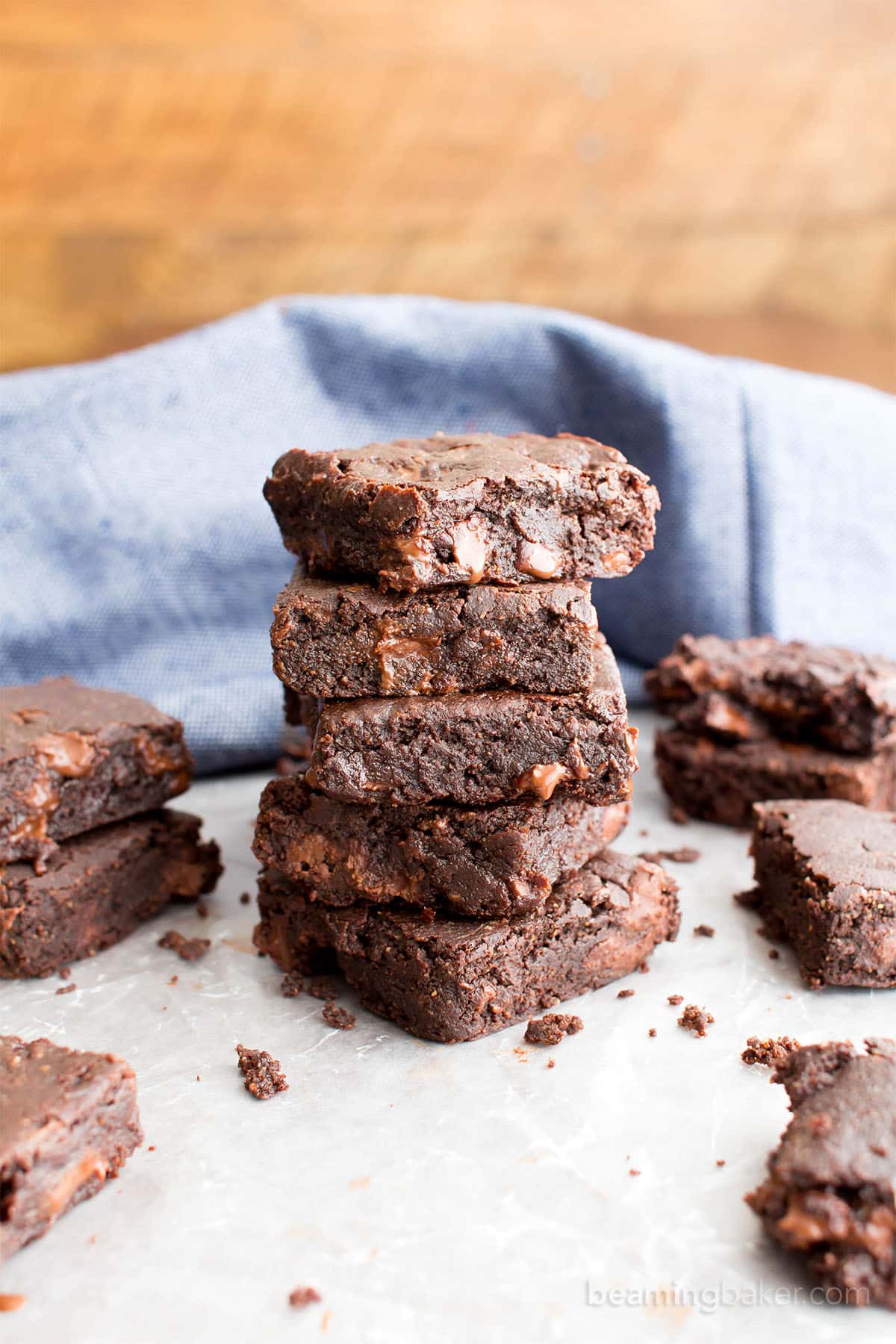 Ultimate Fudgy Paleo Vegan Brownies Recipe (GF): ultra-moist, deep chocolate flavor, fudgy, gooey YUM—the BEST paleo brownies recipe! Made with almond flour, Gluten Free, Vegan, Grain-Free. #Paleo #Brownies #Vegan #Fudgy | Recipe at BeamingBaker.com