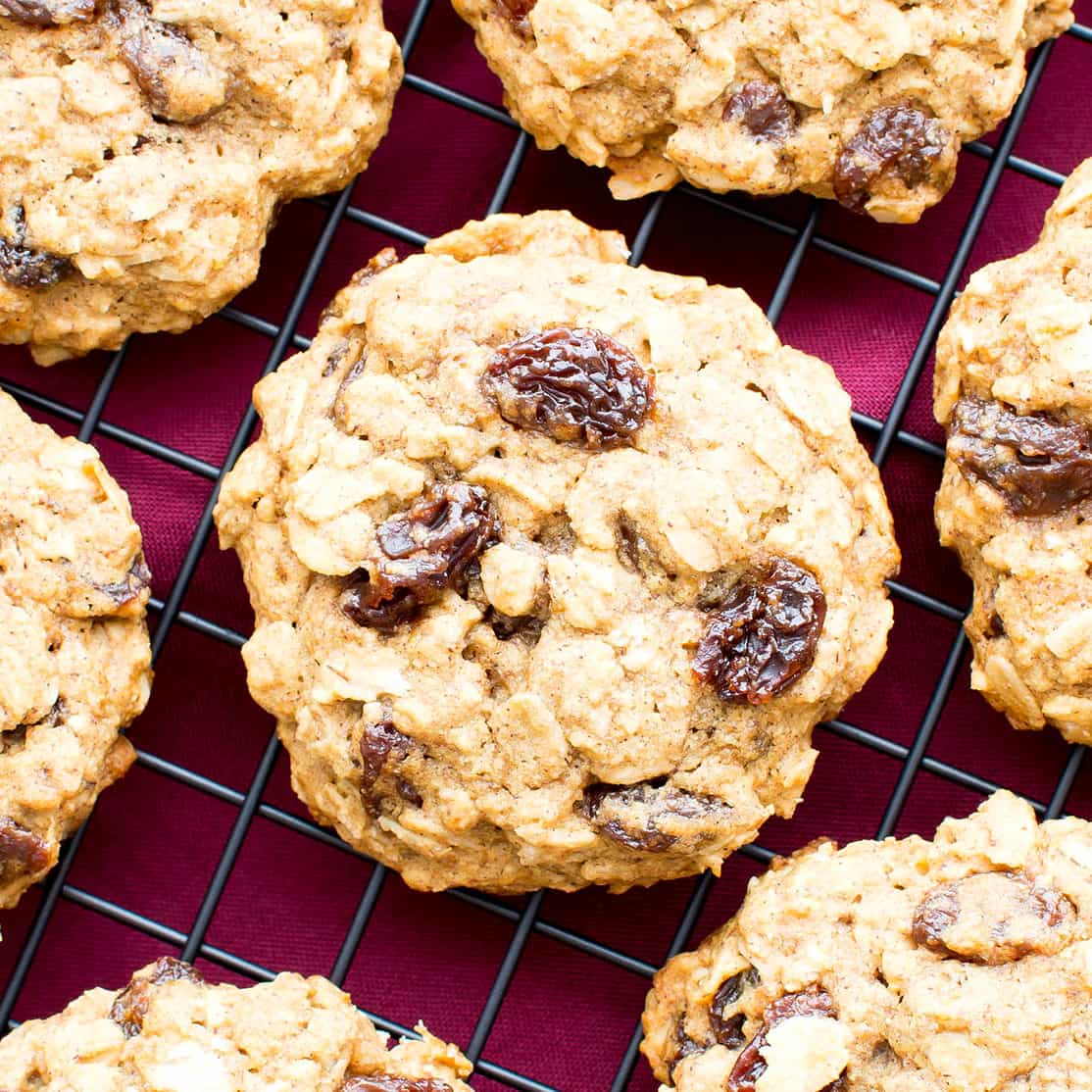 Easy Gluten Free Vegan Oatmeal Raisin Cookies (V, GF, DF): an easy recipe for soft and chewy oatmeal cookies bursting with juicy raisins. #Vegan #GlutenFree #DairyFree #OatFlour | BeamingBaker.com