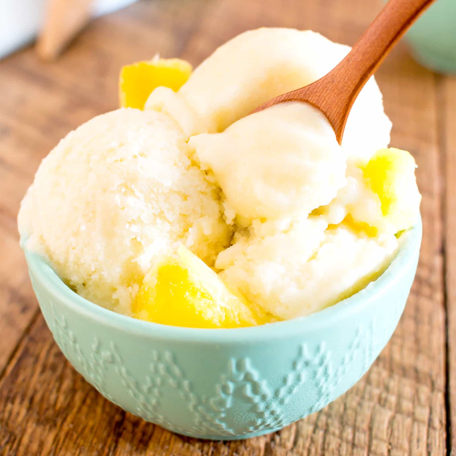 Pineapple Coconut Sorbet: just 2 ingredients and 5 minutes to make delicious coconut pineapple sorbet. Healthy, Dairy-Free, Paleo, Vegan. #Coconut #Pineapple #Sorbet #Vegan | Recipe at BeamingBaker.com