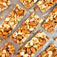 5 Ingredient Nut Bars Recipe – Homemade KIND Bars!-image
