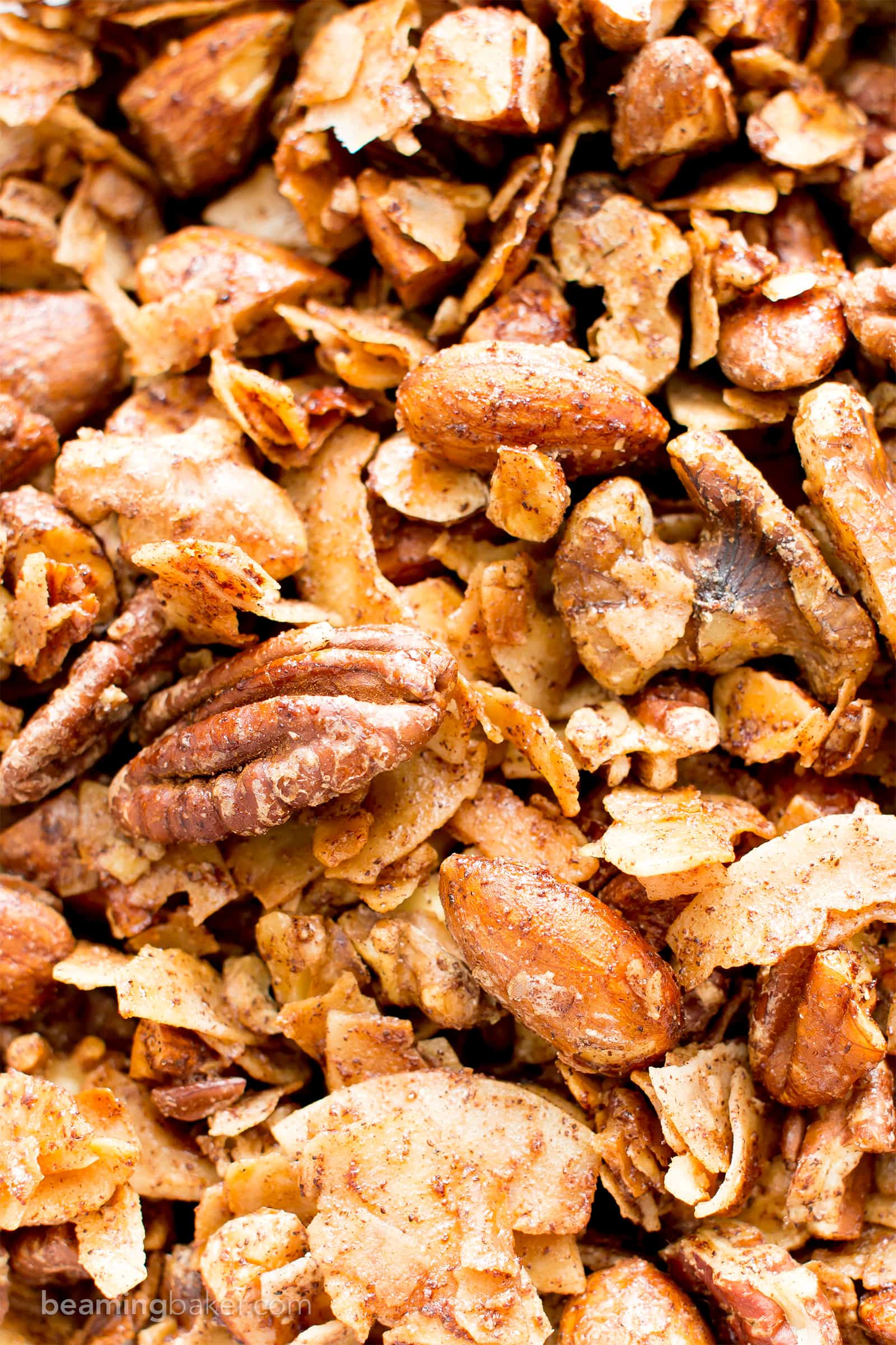 Oil-Free Paleo Cinnamon Nut Granola (V, GF): Crispy, crunchy homemade paleo granola perfectly spiced with warm, cozy cinnamon. #Vegan #GlutenFree #DairyFree #Paleo #Granola #Healthy #Snacks | Recipe on BeamingBaker.com