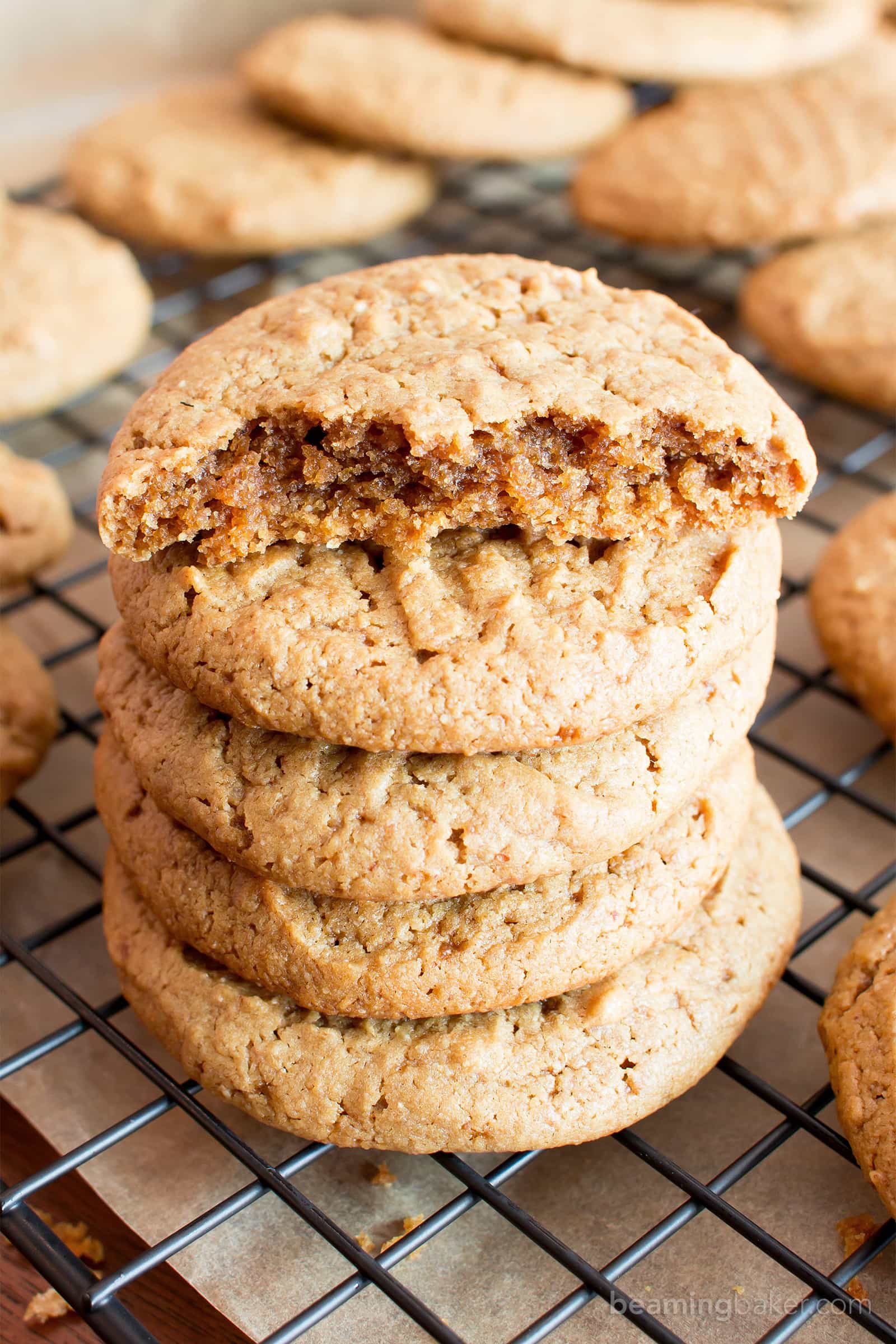 Easy Vegan Peanut Butter Cookies (V, GF): an easy recipe for comforting peanut butter cookies that are lightly crispy on the outside, soft and chewy on the inside, made with healthy, whole ingredients! #Vegan #GlutenFree #DairyFree #Healthy #Dessert #ProteinRich | Recipe on BeamingBaker.com