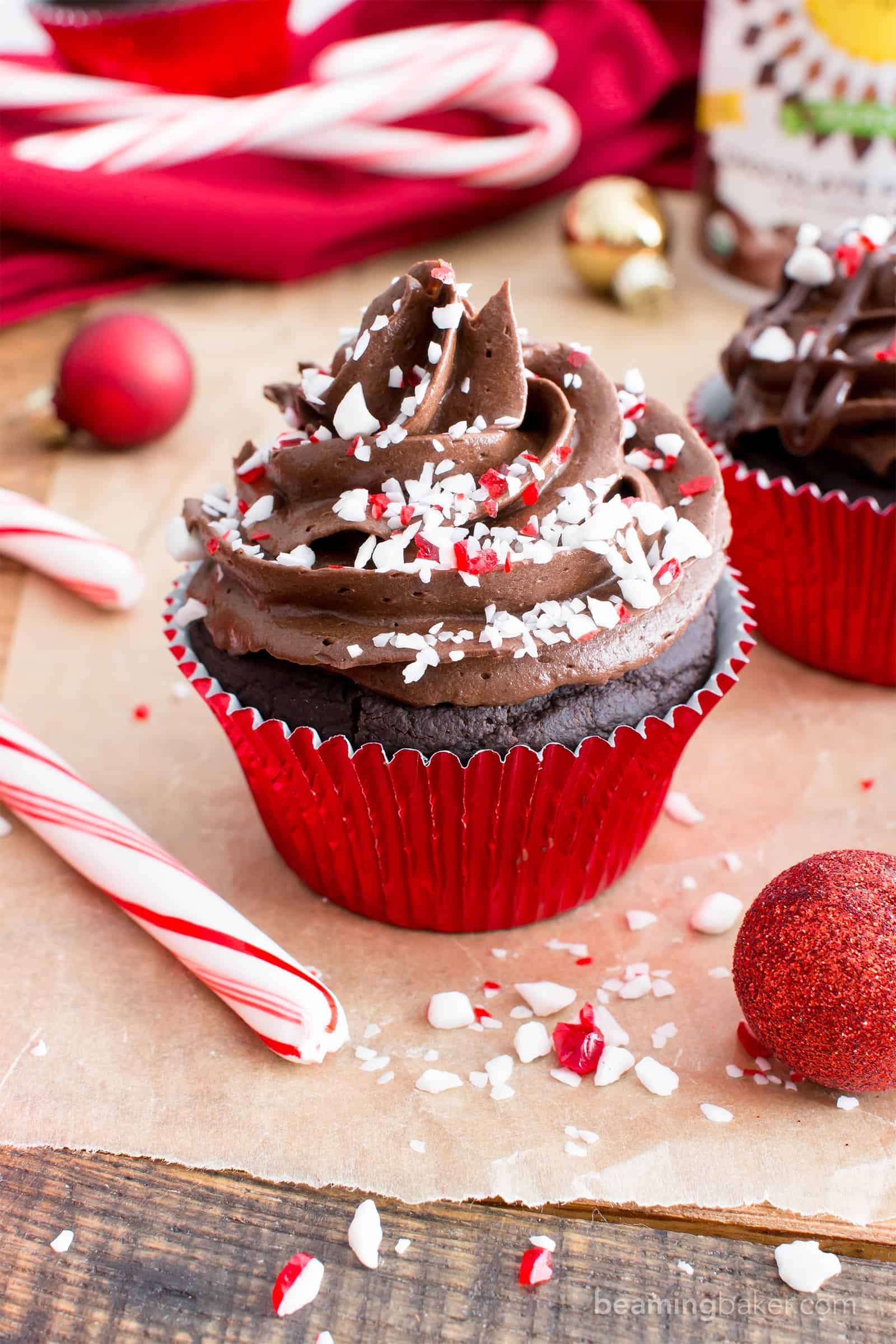 Vegan Peppermint Mocha Cupcakes (V, GF): a festive recipe for rich ‘n moist chocolate cupcakes bursting with peppermint mocha flavors and topped with rich, smooth frosting. #Vegan #GlutenFree #DairyFree #Dessert #Cupcakes #Christmas #SimpleMills #SimpleGiftofHealth #TheSimpleWay | Recipe on BeamingBaker.com