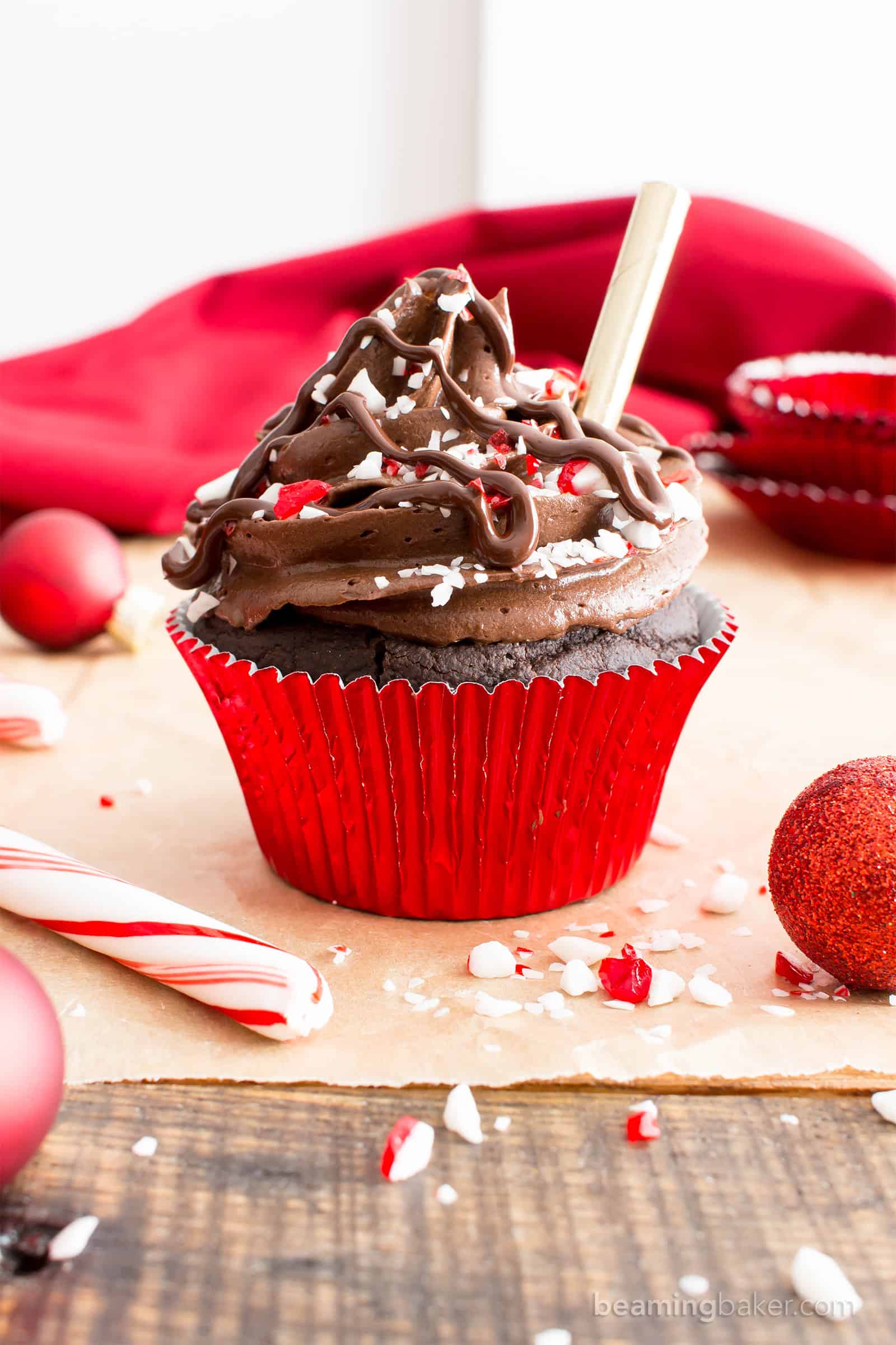 Vegan Peppermint Mocha Cupcakes (V, GF): a festive recipe for rich ‘n moist chocolate cupcakes bursting with peppermint mocha flavors and topped with rich, smooth frosting. #Vegan #GlutenFree #DairyFree #Dessert #Cupcakes #Christmas #SimpleMills #SimpleGiftofHealth #TheSimpleWay | Recipe on BeamingBaker.com