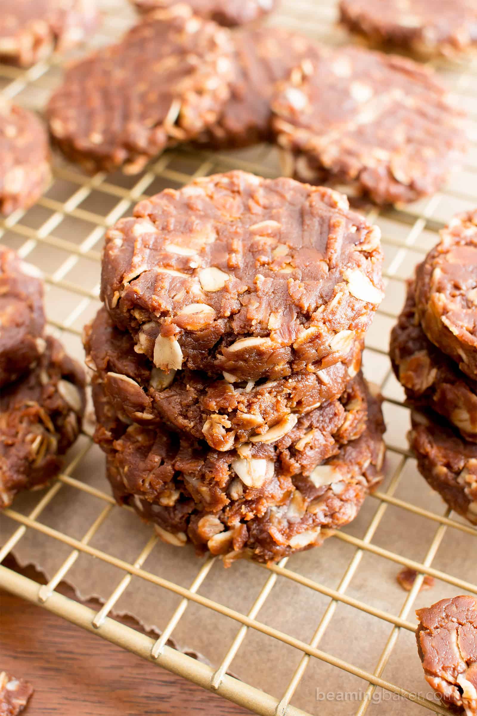 4 Ingredient No Bake Chocolate Peanut Butter Oatmeal ...