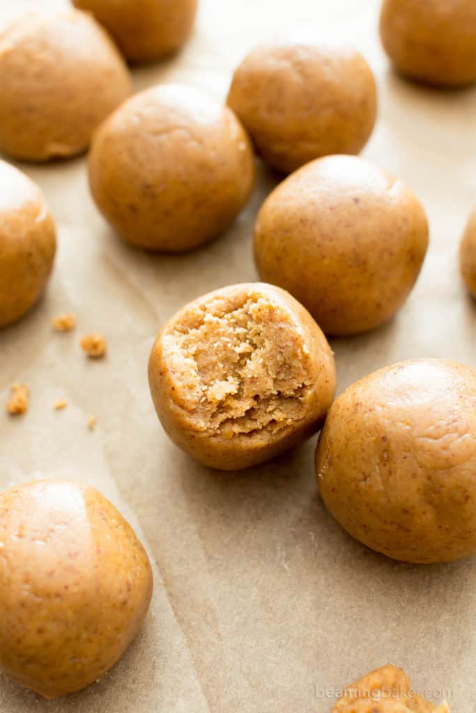 3 Ingredient No Bake Almond Butter Paleo Energy Balls (Gluten Free
