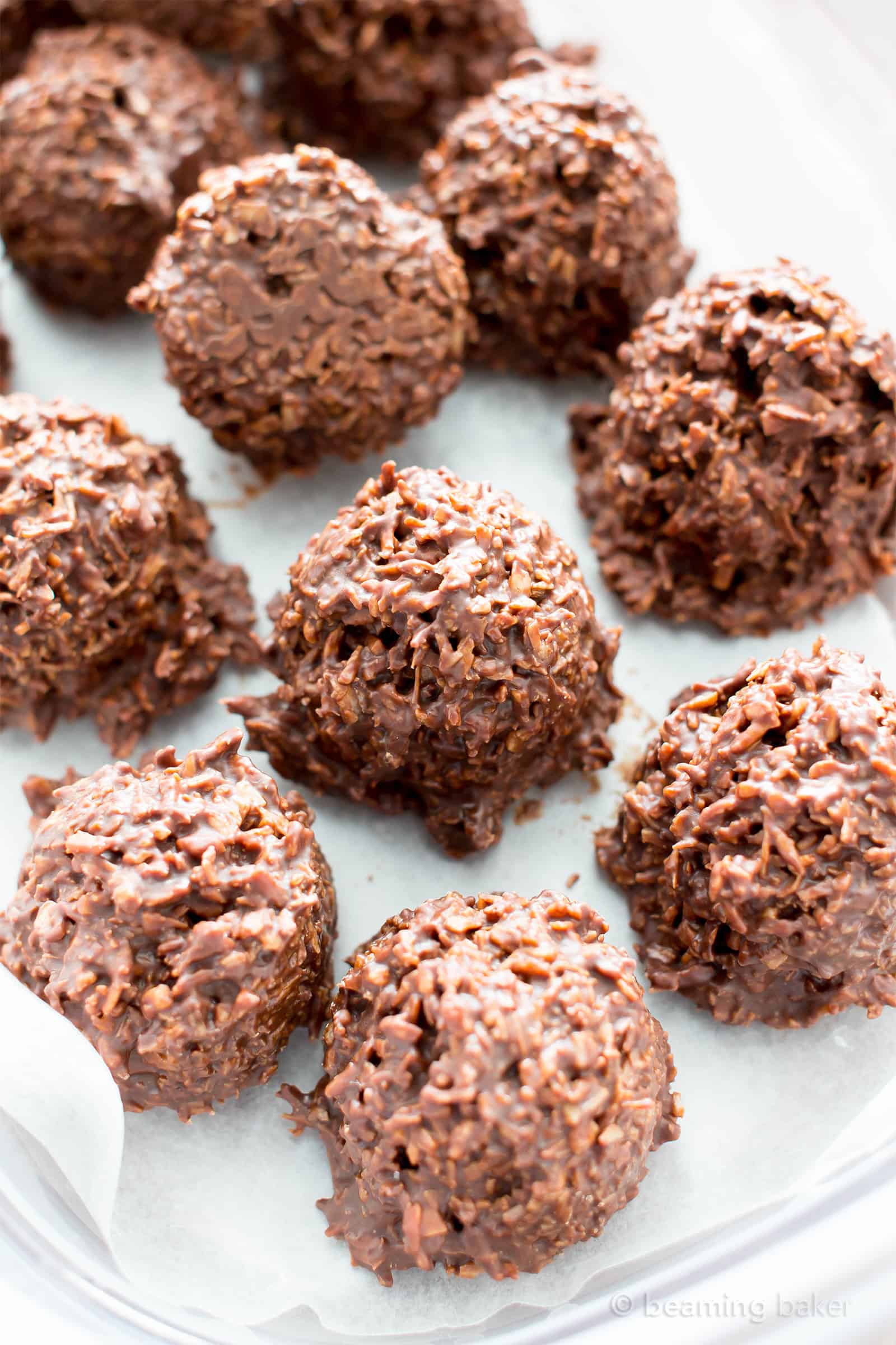 2 Ingredient Chocolate Coconut Candy Clusters (Vegan, Gluten Free ...