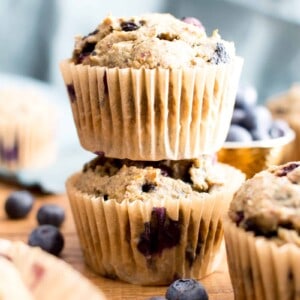 Healthy Banana Blueberry Muffins Recipe (V, GF): an easy recipe for moist banana muffins bursting with fresh blueberry flavor! #Vegan #GlutenFree #DairyFree #Breakfast #Healthy | Recipe on BeamingBaker.com