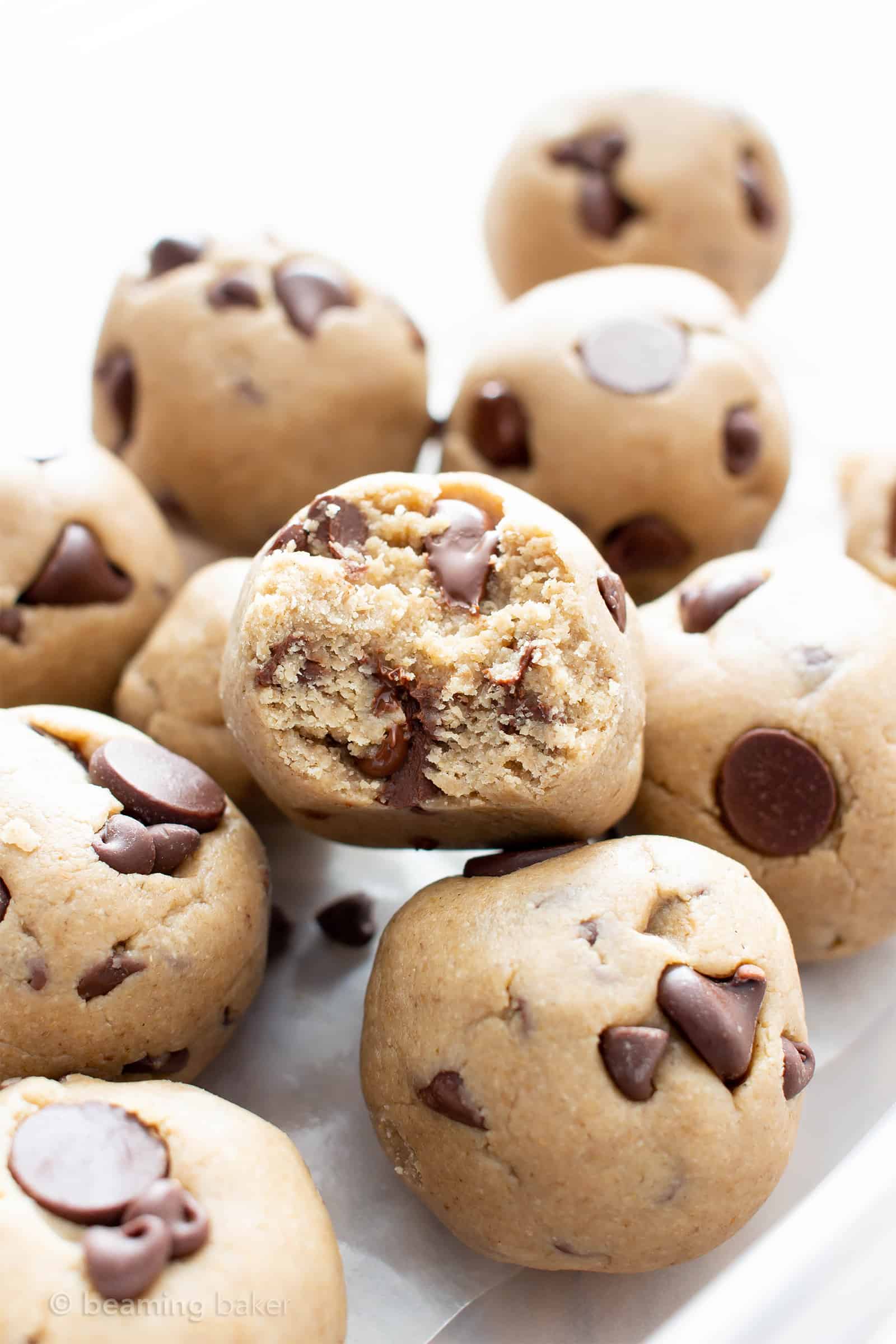 Vegan Cookie Dough Bites: a 5 ingredient healthy cookie dough recipe for vegan edible cookie dough! Safe to eat raw & it’s eggless! Made with healthy vegan ingredients. #Vegan #Healthy #CookieDough #Edible | Recipe at BeamingBaker.com