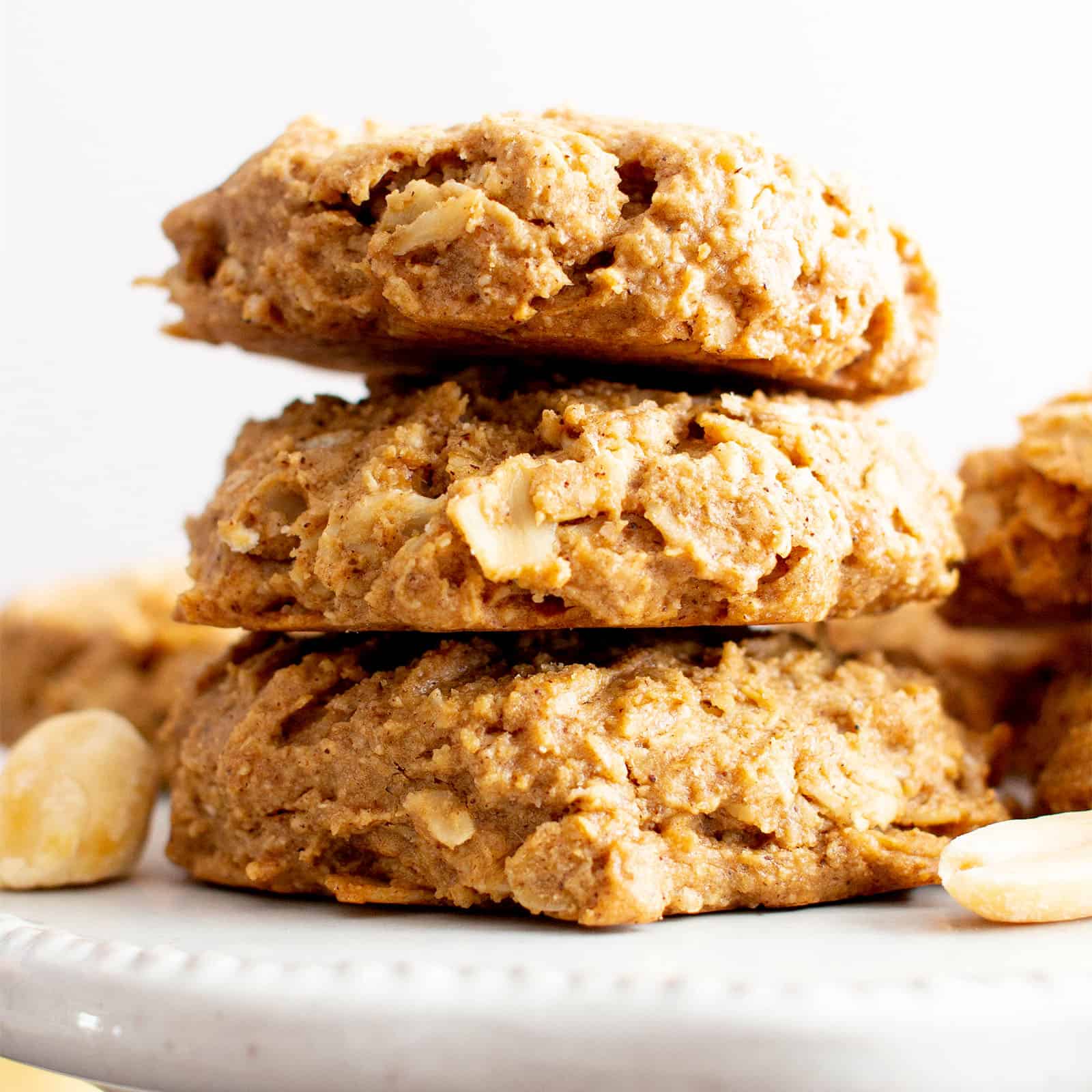 Oil-Free Peanut Butter Oatmeal Breakfast Cookies (Vegan, Gluten-Free, Refined Sugar-Free, Healthy)