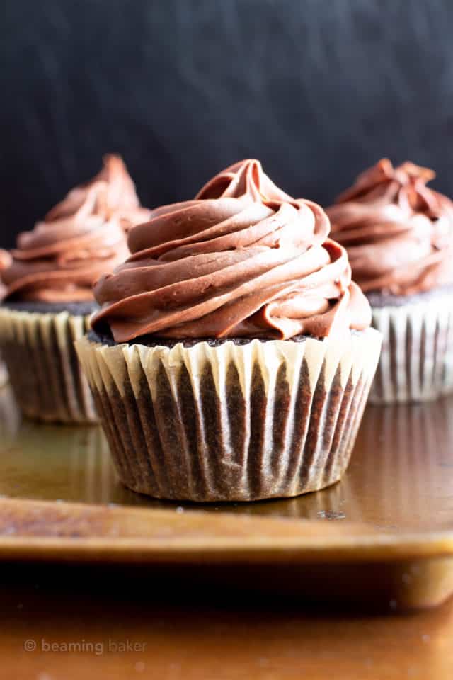 Paleo Chocolate Cupcakes Recipe (Almond Flour, Vegan, Gluten-Free ...