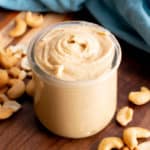 Homemade Cashew Butter: learn how to make cashew butter with just 1 ingredient and a few minutes! Step-by-step tutorial with clear, detailed pics to follow along. #CashewButter #CashewNutButter #Homemade #Cashews | Recipe at BeamingBaker.com