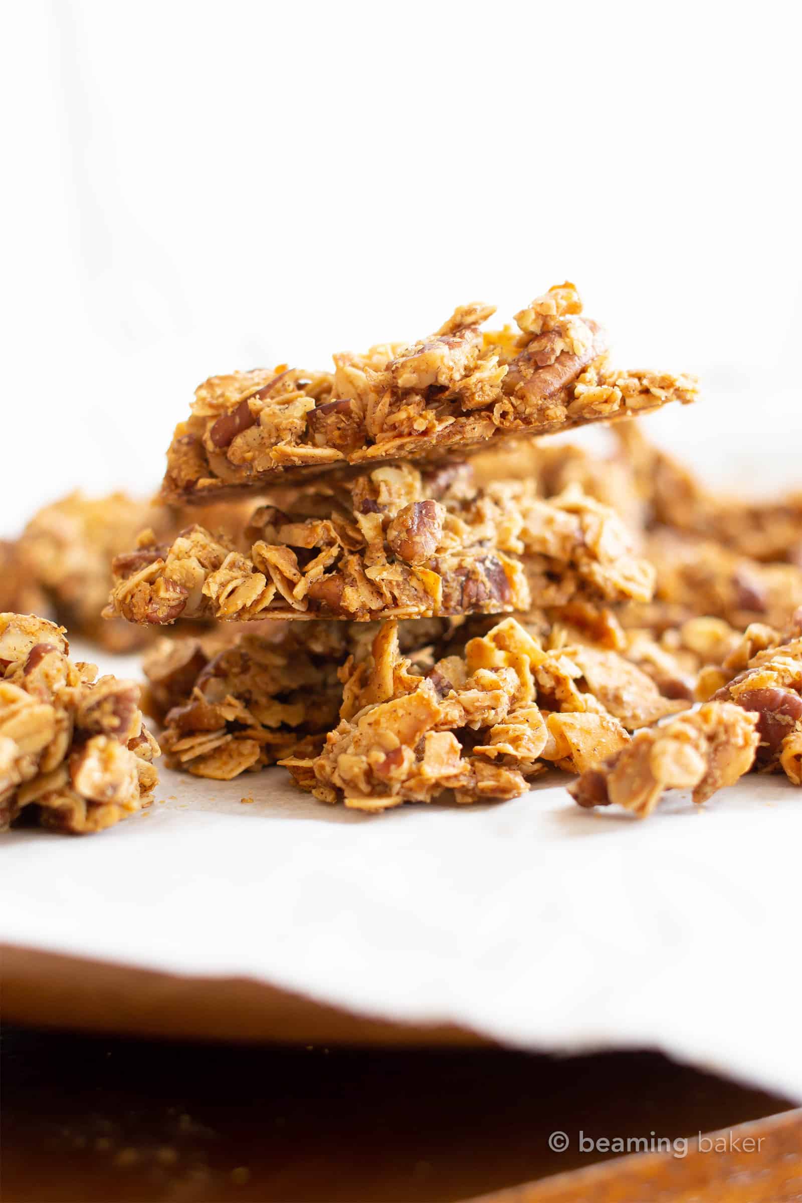 Healthy Chunky Granola Recipe (GF): learn how to make chunky granola with clusters! The best homemade chunky granola—vegan, gluten free & yummy! Super CHUNKY clusters with crispy edges, packed full of nuts & nutrients! #Granola #Vegan #GlutenFree #Healthy | Recipe at BeamingBaker.com