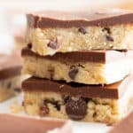 Paleo Cookie Dough Bars (GF): this almond flour cookie dough recipe is delicious & gluten free! Safe to eat & edible, no need to bake. Egg-Free, Vegan, Dairy-Free, Refined Sugar-Free. #Vegan #Paleo #CookieDough #Chocolate | Recipe at BeamingBaker.com