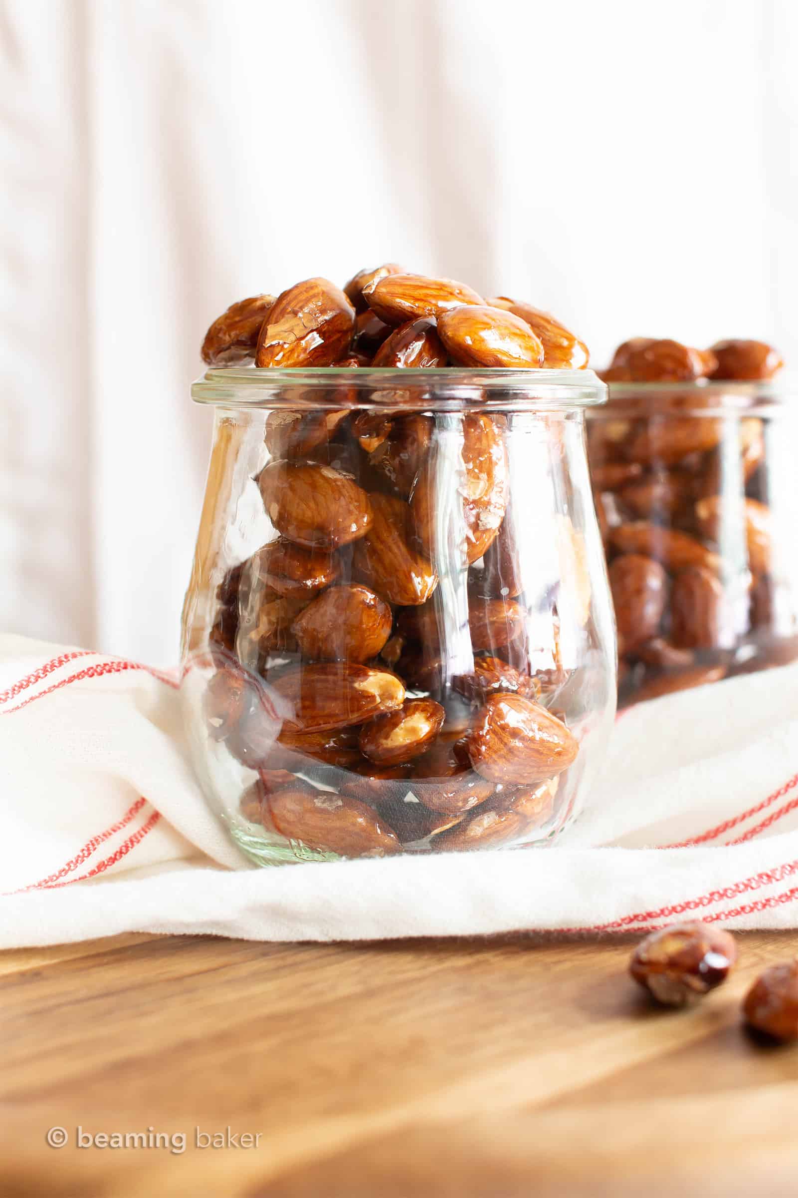 Paleo Candied Almonds: 5-minute stovetop EASY candied almonds recipe! Learn how to make the BEST vegan candied almonds—sweet, healthy & gluten free! #Almonds #Paleo #Vegan #Healthy #Christmas | Recipe at BeamingBaker.com