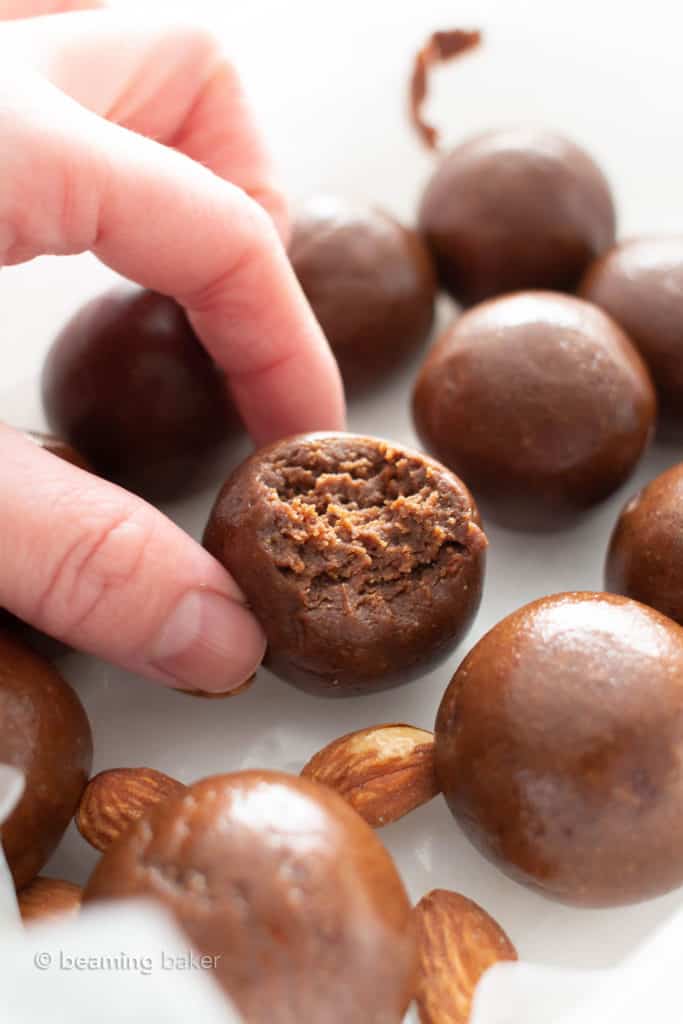 4 Ingredient Healthy Almond Butter Chocolate Balls Recipe Paleo