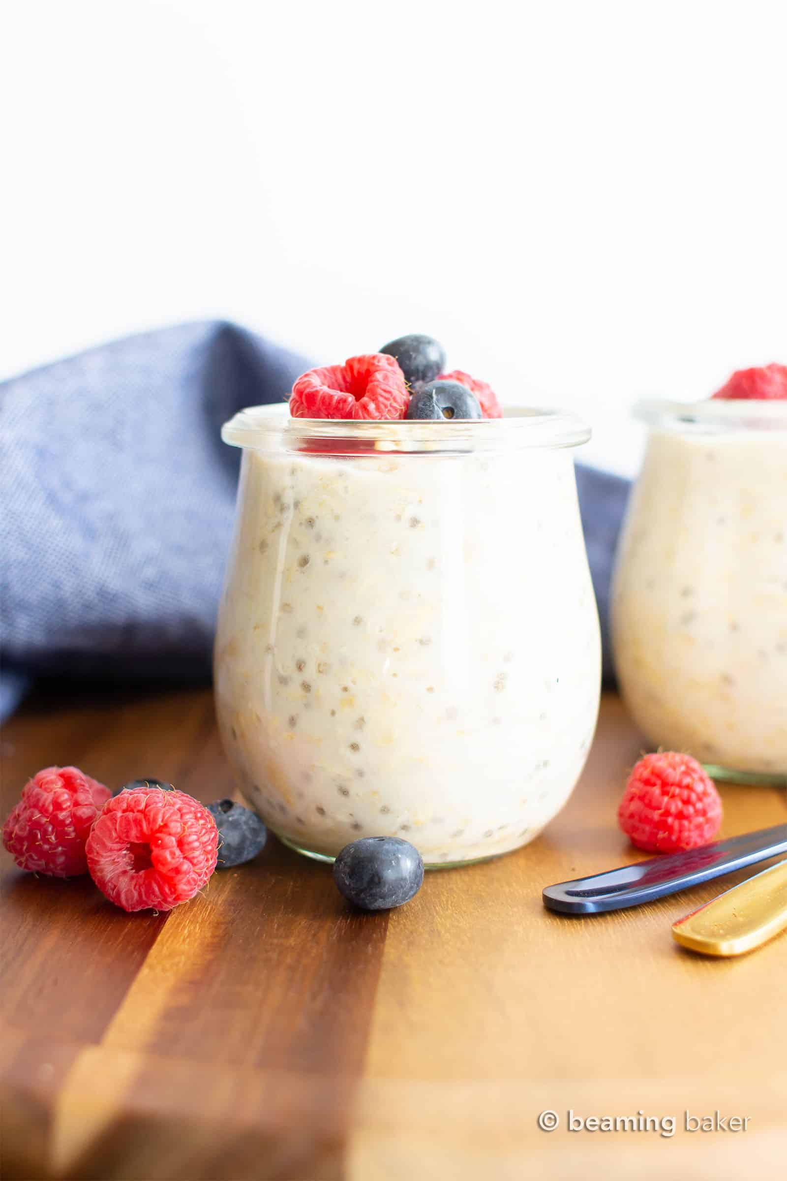 Classic Overnight Oats Recipe (Vegan): quick & easy vegan overnight oats! Creamy, satisfying & fiber-rich. Prepare breakfast in just a few minutes the night before! Healthy, Gluten Free, Dairy-Free. #OvernightOats #Vegan #Breakfast #Healthy | Recipe at BeamingBaker.com