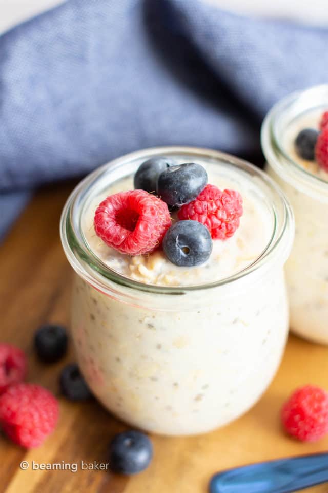 Easy Classic Overnight Oats Recipe (Vegan, Healthy) - Beaming Baker