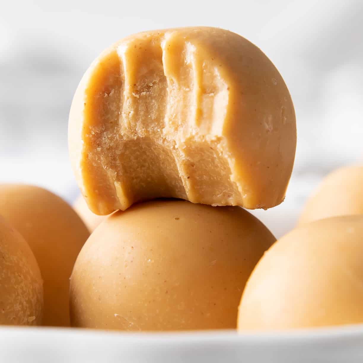 3 Ingredient Keto Peanut Butter Fat Bombs Recipe