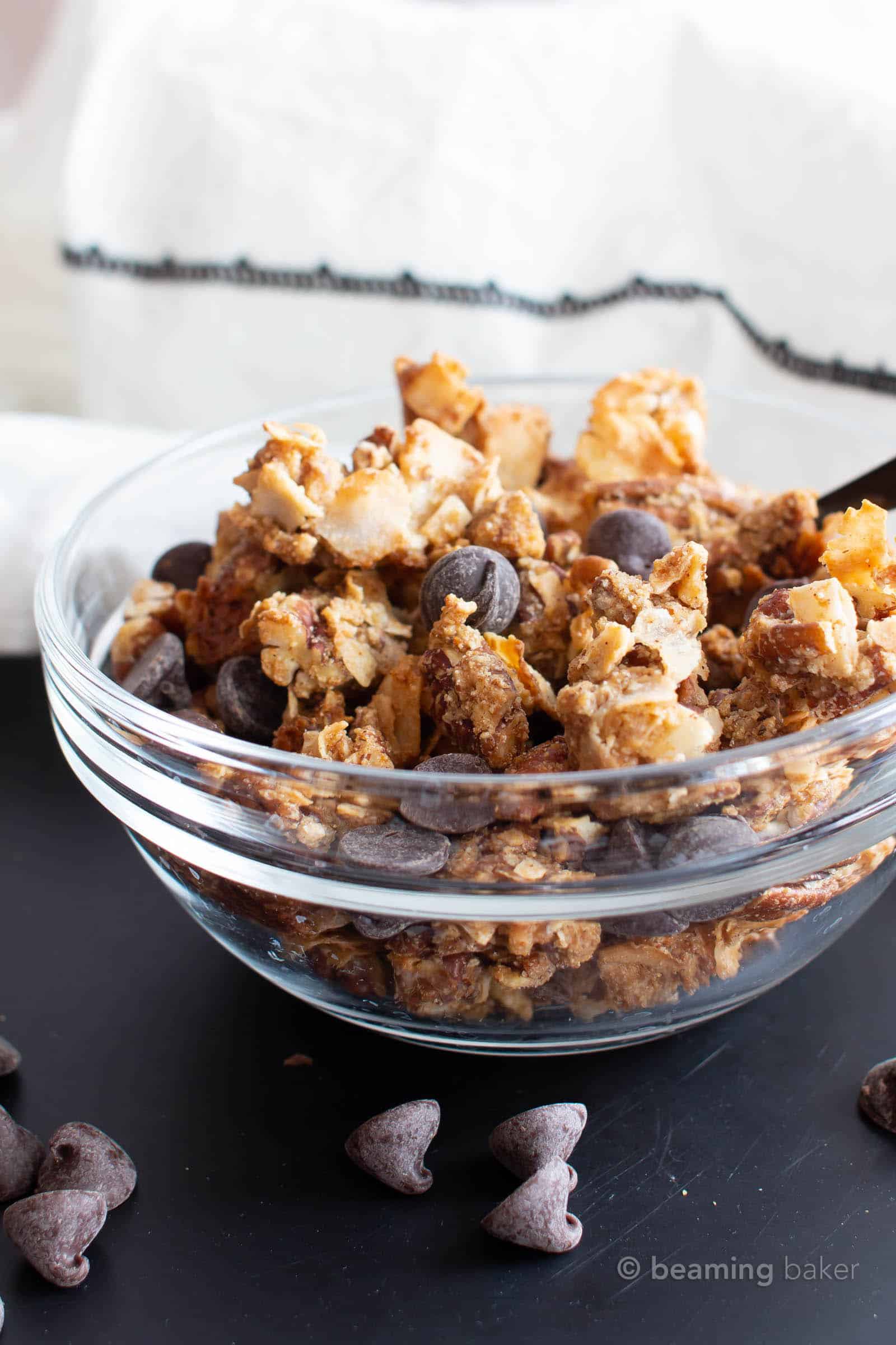 Homemade Granola Recipe: make your own granola, homemade & healthy! Crunchy clusters with chocolate chips. Best homemade granola recipe! Grain-Free, Vegan, Dairy-Free. #Granola #Homemade #GrainFree #Breakfast #Healthy | Recipe at BeamingBaker.com