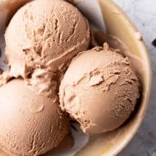 https://beamingbaker.com/wp-content/uploads/2020/05/IGT1-Best-Vegan-Chocolate-Ice-Cream-Recipe-1-225x225.jpg