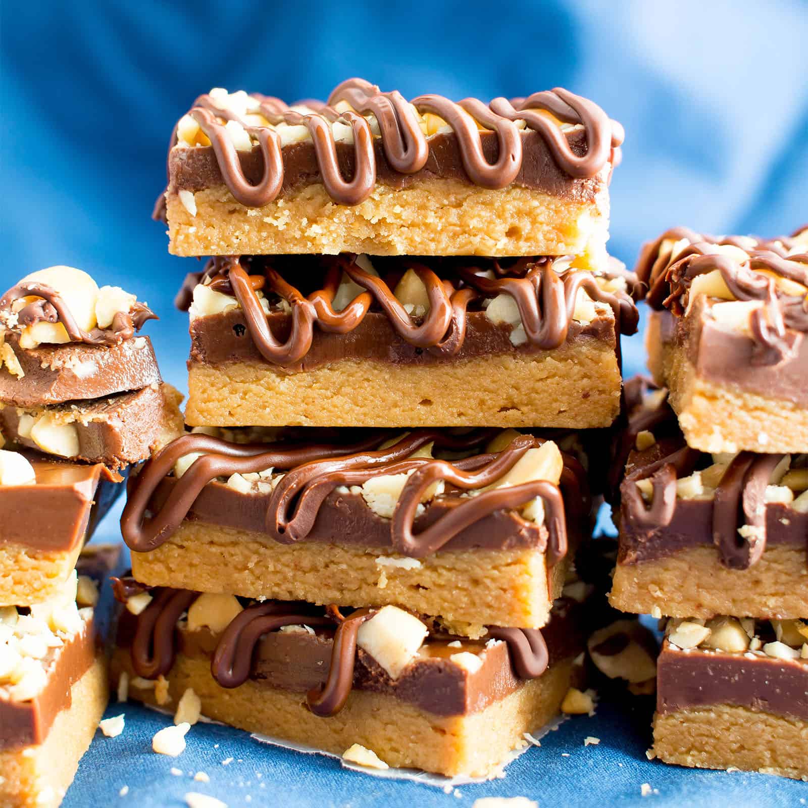 Ultimate Healthy No Bake Peanut Butter Bars – 5 Ingredients!