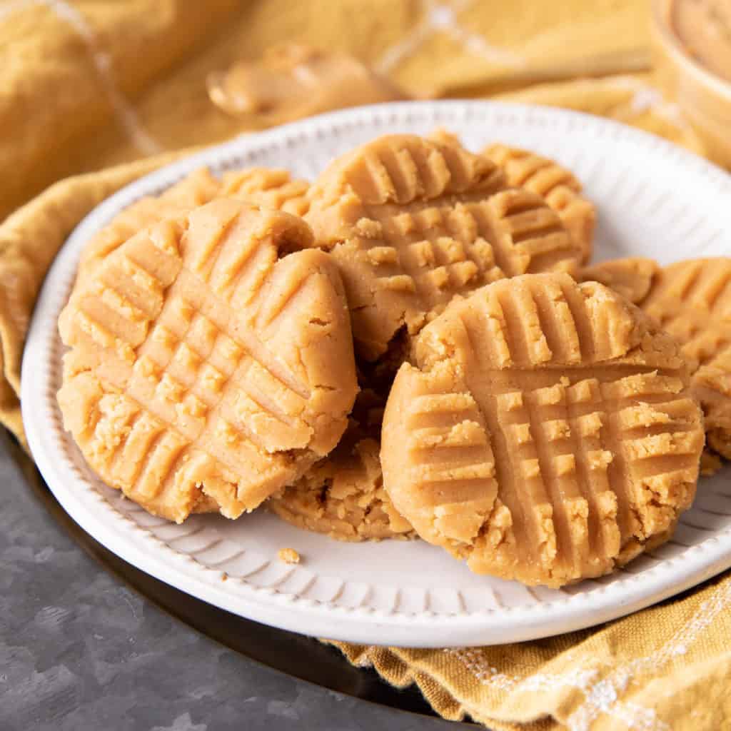Peanut Butter Keto No Bake Cookies 3 Ingredient Beaming Baker