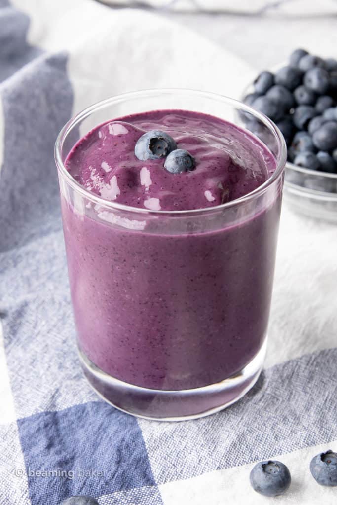 Blueberry Smoothie – 3 Ingredients! - Beaming Baker