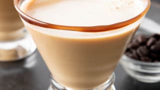 https://beamingbaker.com/wp-content/uploads/2021/11/IGT-Chocolate-Espresso-Martini-2-320x180.jpg