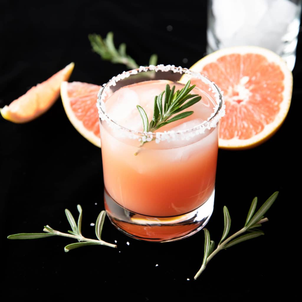 Salty Dog Cocktail Recipe - Beaming Baker