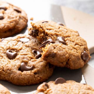 tahini chocolate chip cookies featured image