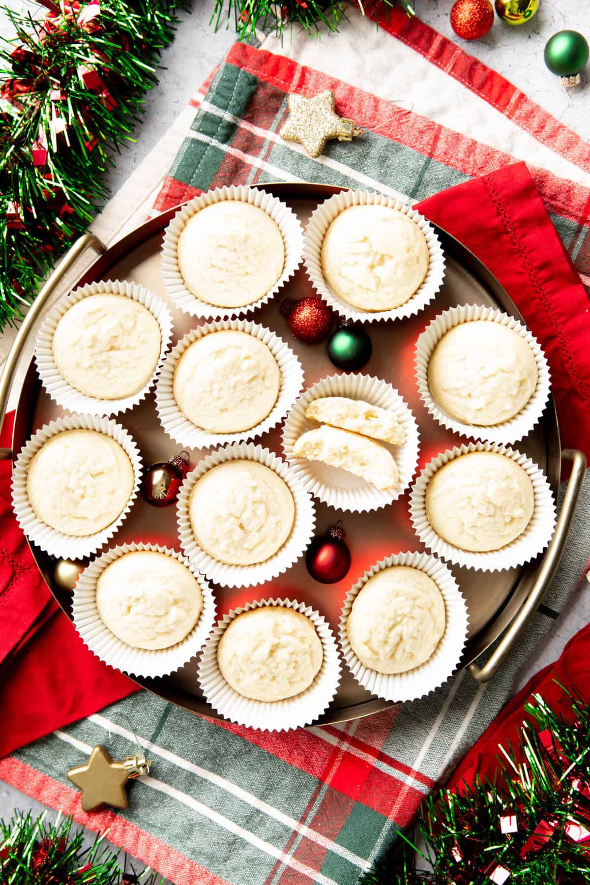 whipped shortbread cookies in a festive serving tray.