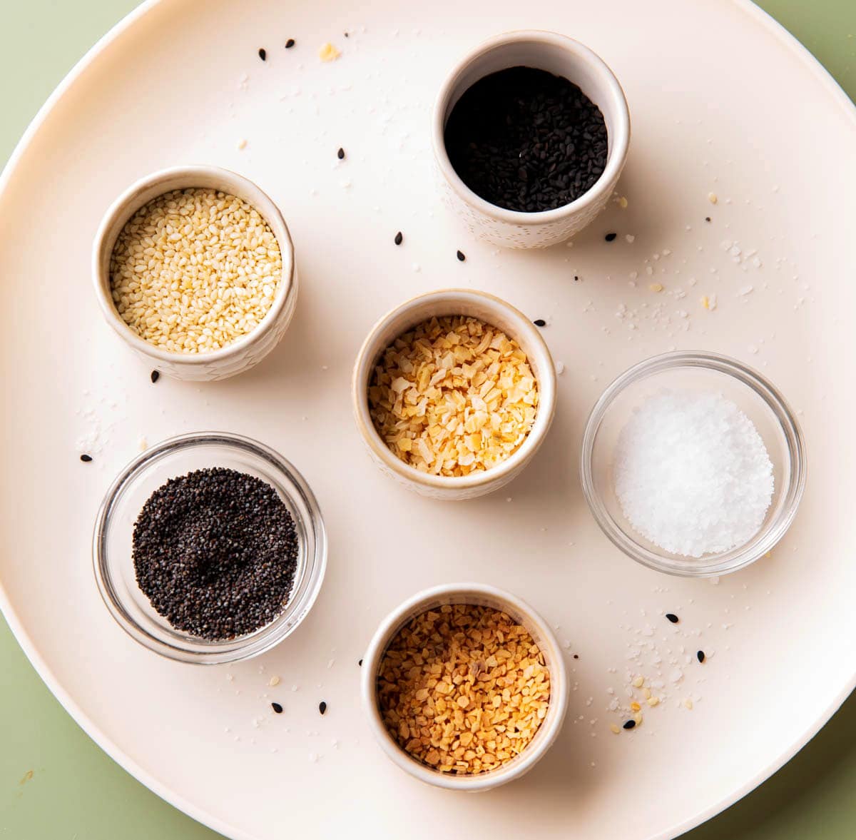 Substitute for everything bagel seasoning is made with white and black sesame seeds, poppy seeds, dried minced onion and garlic, and flaky sea salt.
