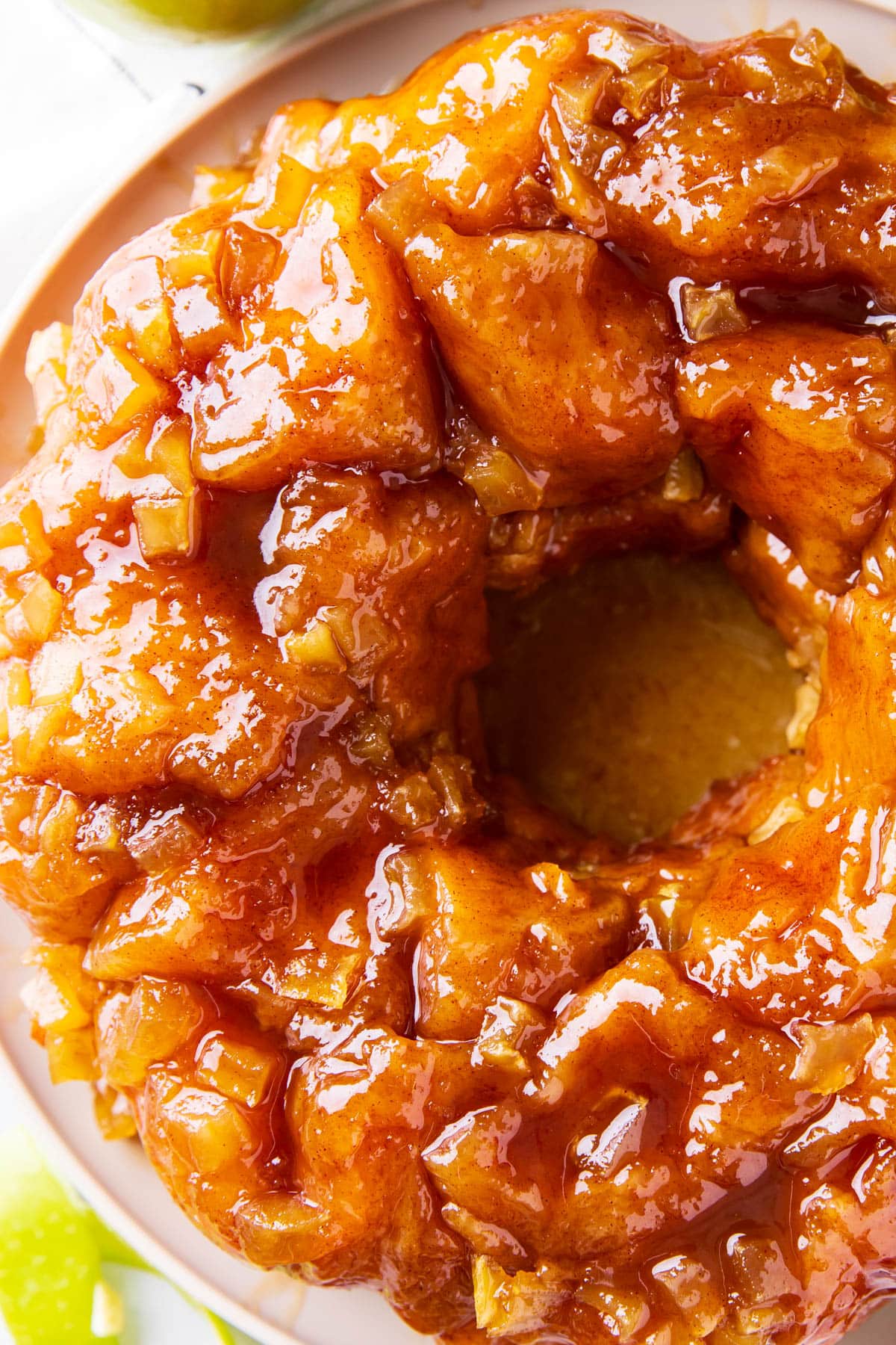 Overhead photo of this caramel and cinnamon breakfast recipe in a serving platter.